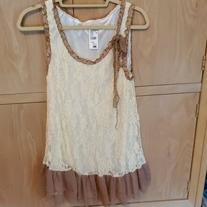 A'reve Lace dress with lining Size L fits like 10-12